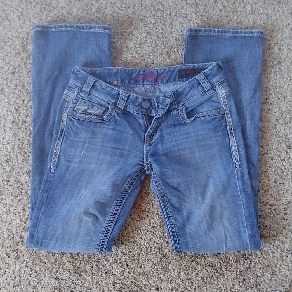 Rock and roll boot cut